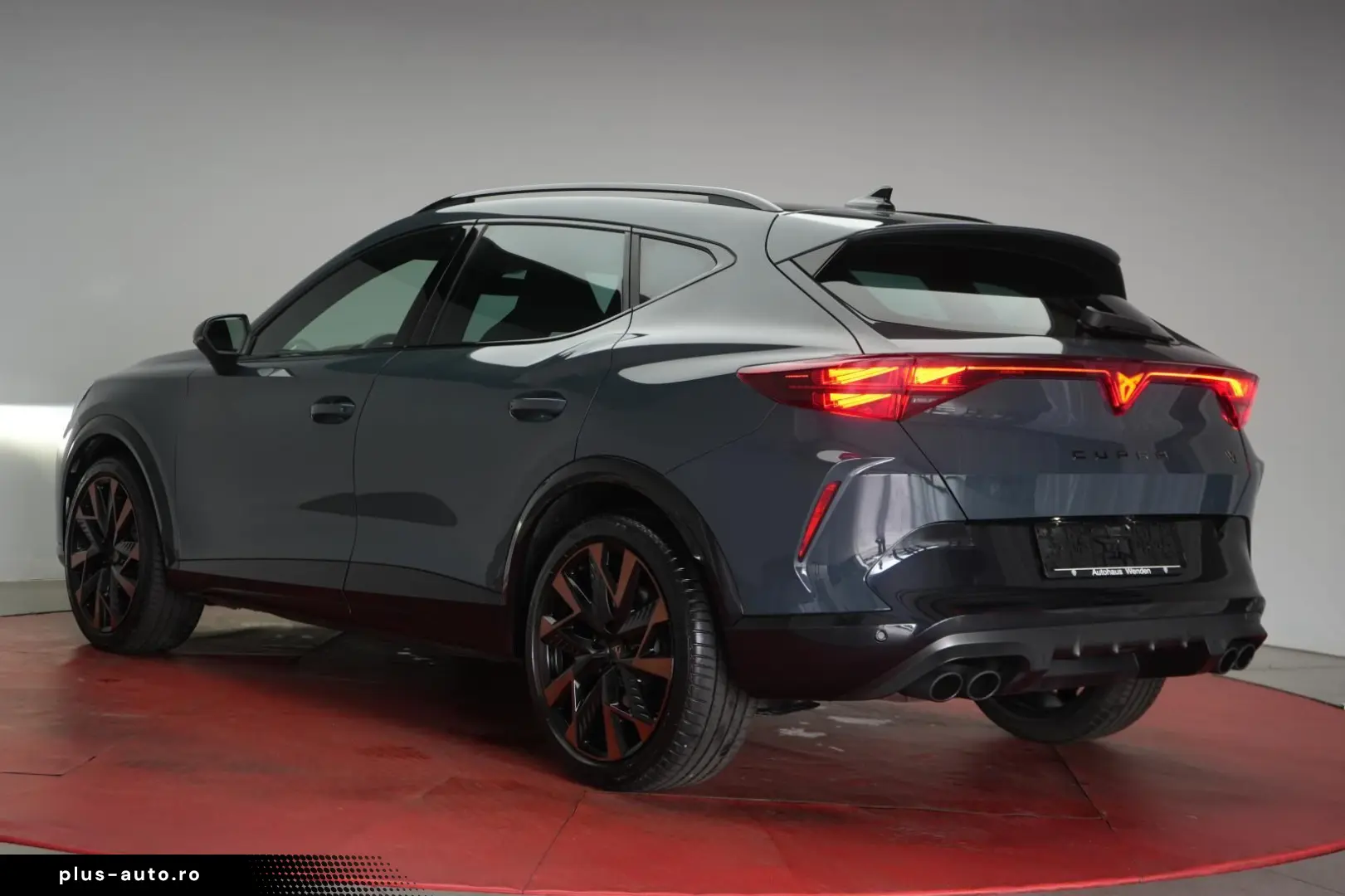 Formentor 2.0 TSI 4Drive DSG VZ FullLink ACC Kam