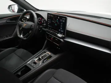 Formentor 2.0 TSI 4Drive DSG VZ FullLink ACC Kam