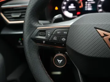 Formentor 2.0 TSI 4Drive DSG VZ FullLink ACC Kam