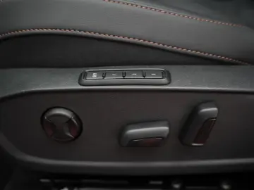 Formentor 2.0 TSI 4Drive DSG VZ FullLink ACC Kam