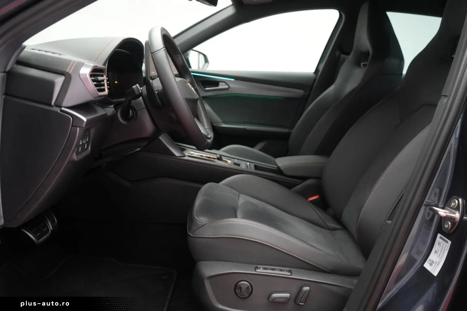 Formentor 2.0 TSI 4Drive DSG VZ FullLink ACC Kam