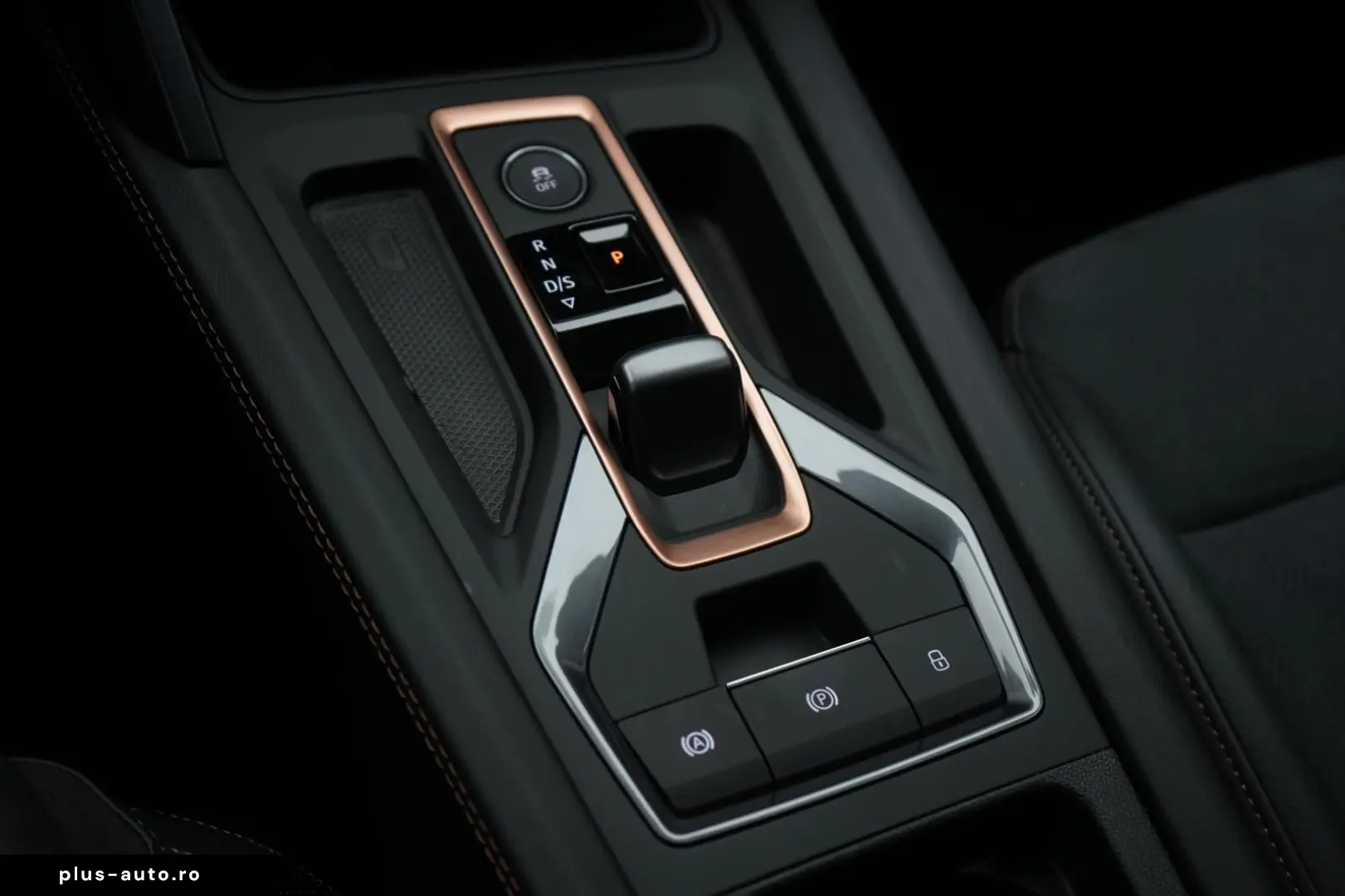 Formentor 2.0 TSI 4Drive DSG VZ FullLink ACC Kam