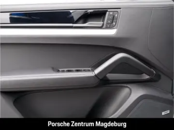 Cayenne E-Hybrid Coupe PANO INNO BOSE PASM