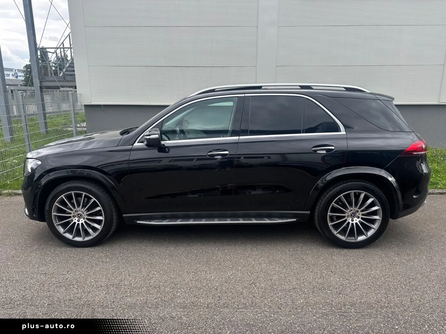 GLE 350 d 4M AMG PAN DISTR BURM HUD SOFTC AHK 21