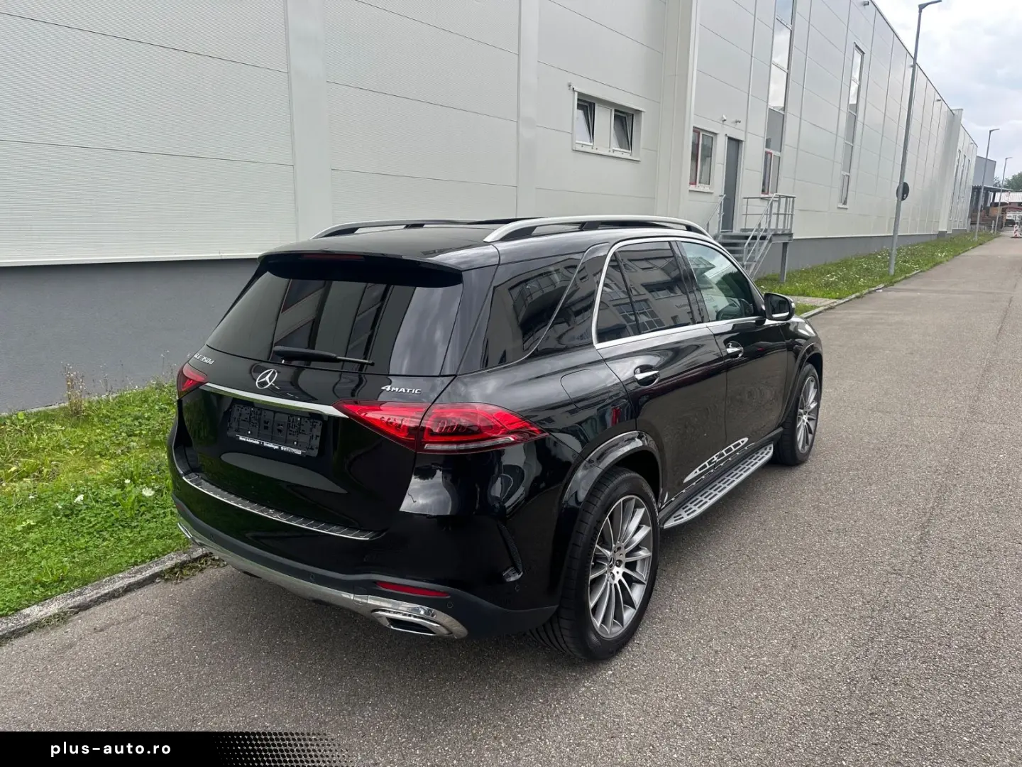 GLE 350 d 4M AMG PAN DISTR BURM HUD SOFTC AHK 21