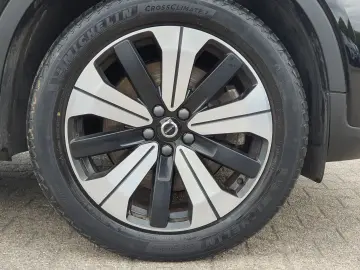 XC40 T4 Essential Plug-In Keyless-Start Autom.