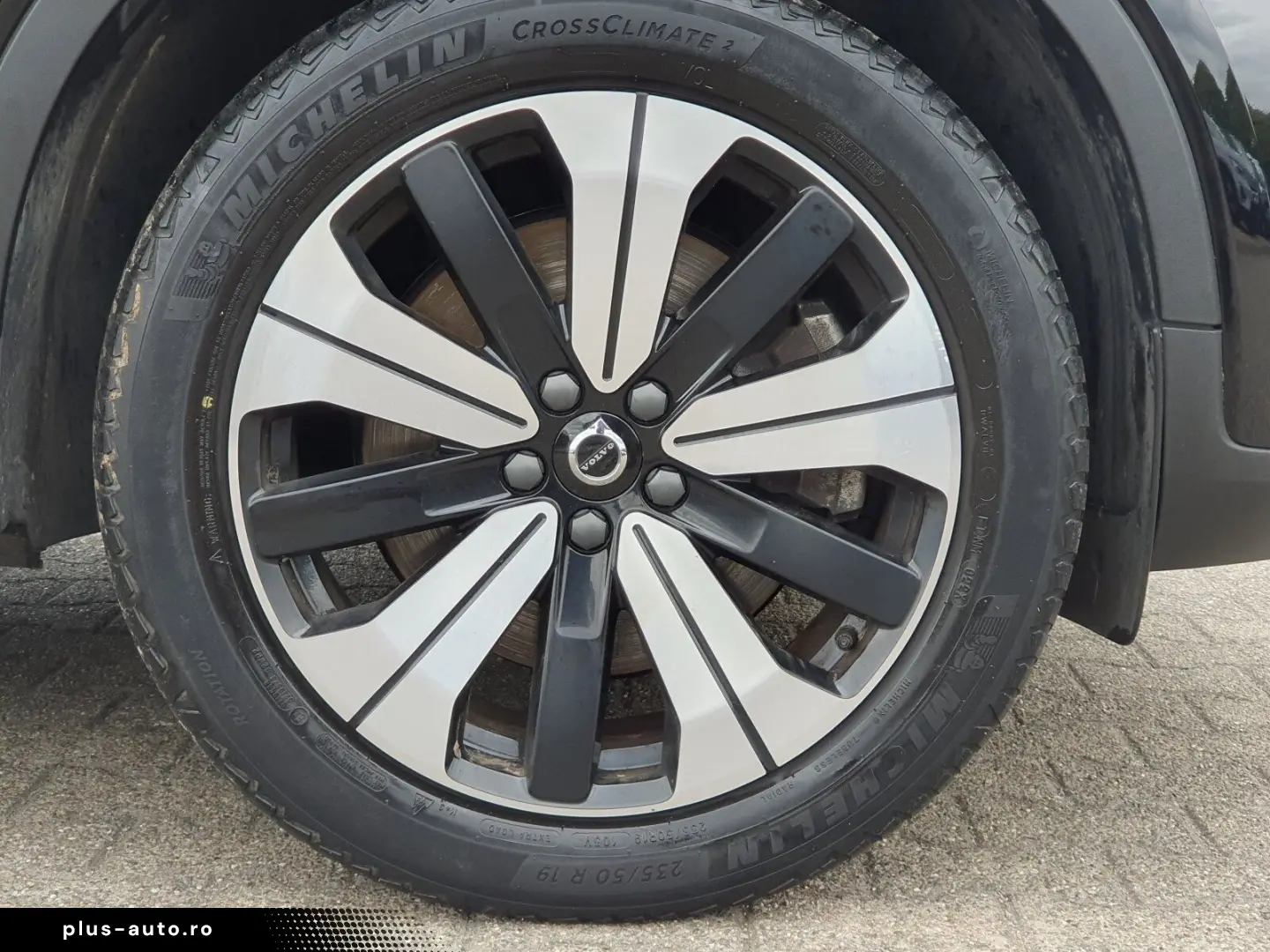 XC40 T4 Essential Plug-In Keyless-Start Autom.