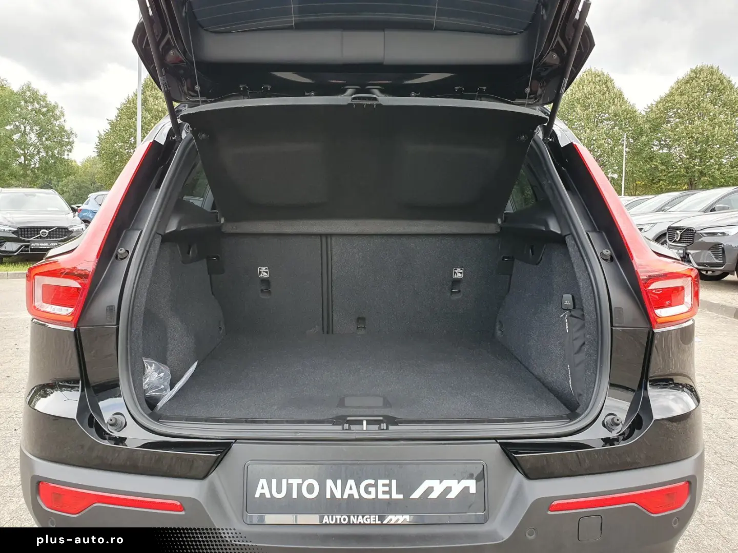 XC40 T4 Essential Plug-In Keyless-Start Autom.