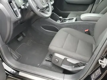 XC40 T4 Essential Plug-In Keyless-Start Autom.