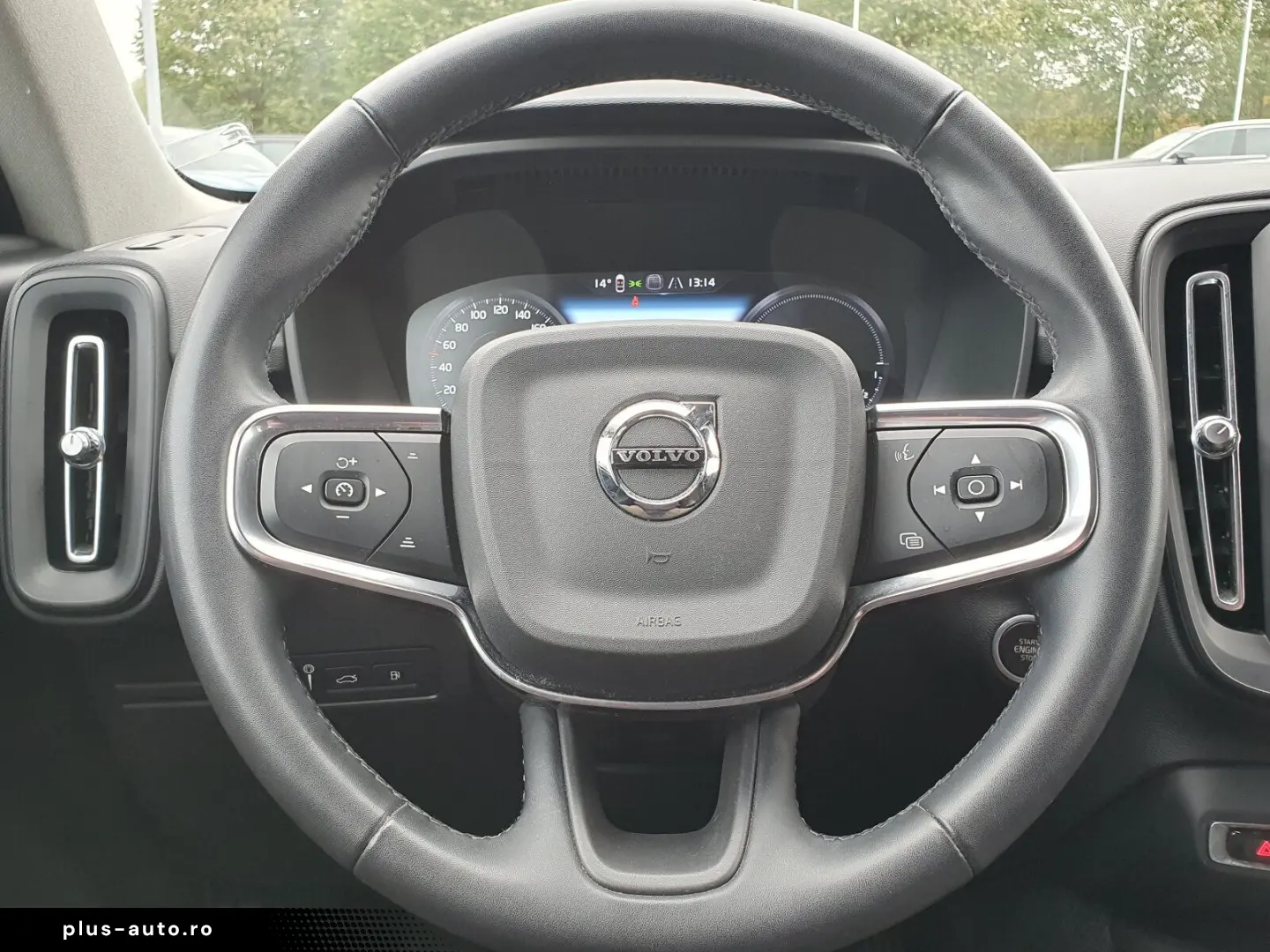 XC40 T4 Essential Plug-In Keyless-Start Autom.