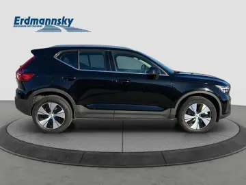 XC40 T4 Essential Plug-In Hybrid Navi LED StHz