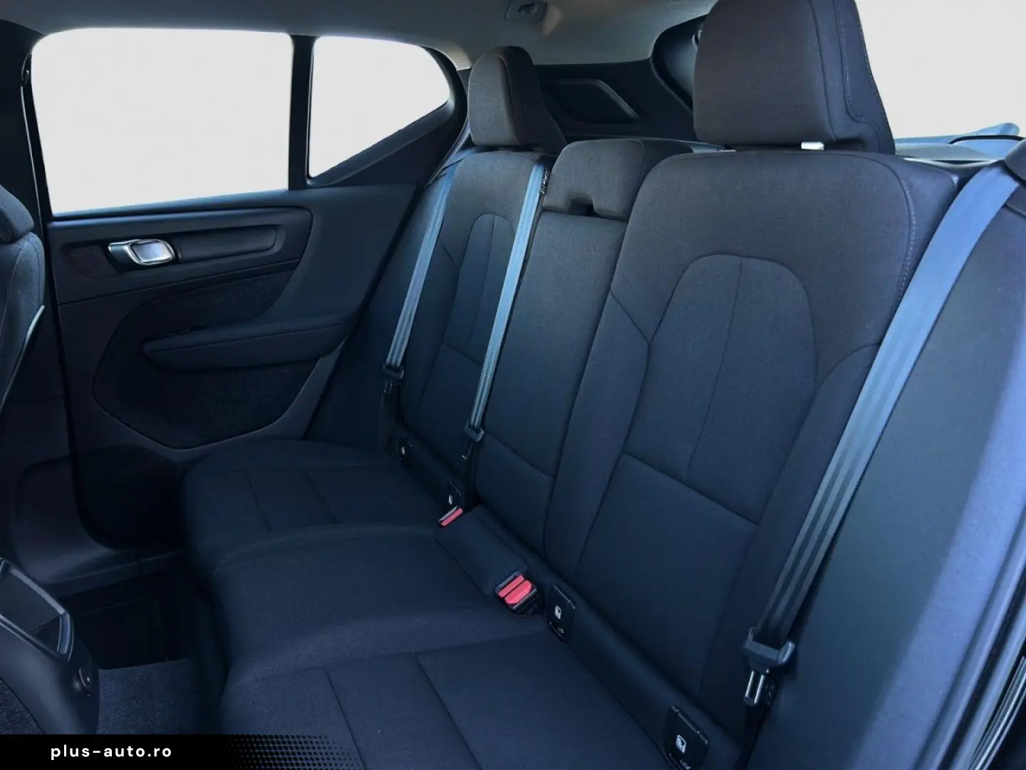 XC40 T4 Essential Plug-In Hybrid Navi LED StHz