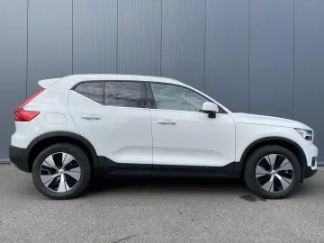 XC40 T4 INSCRIPTION BUSINESS PHEV PILOT ACC CAM
