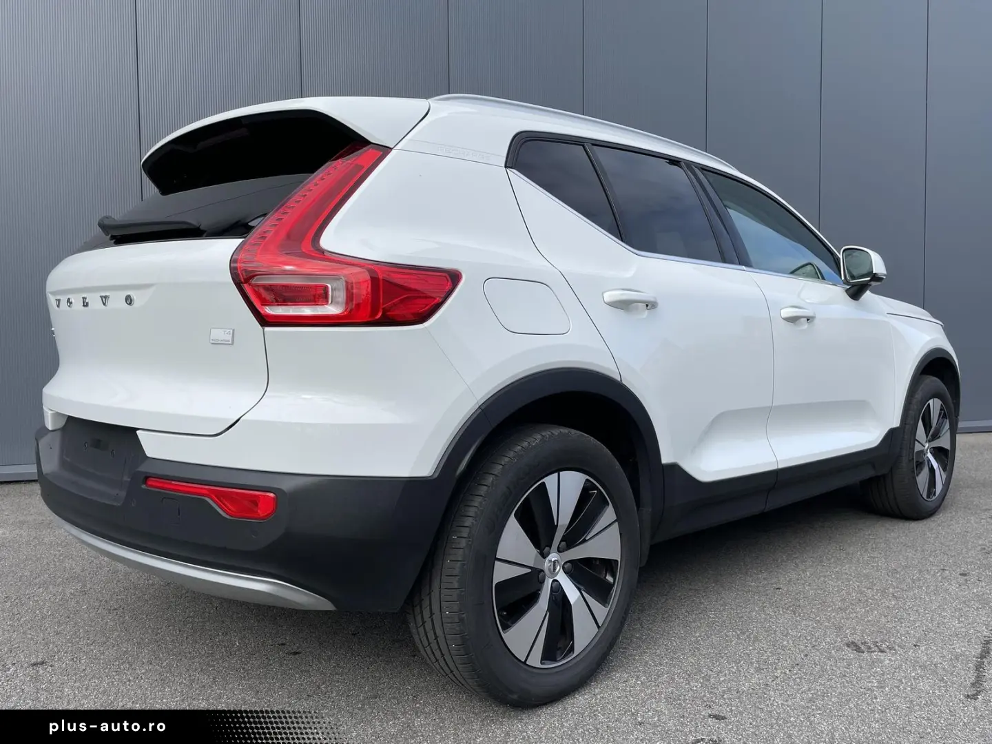 XC40 T4 INSCRIPTION BUSINESS PHEV PILOT ACC CAM