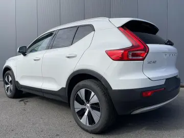 XC40 T4 INSCRIPTION BUSINESS PHEV PILOT ACC CAM