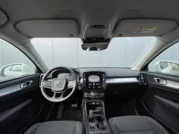 XC40 T4 INSCRIPTION BUSINESS PHEV PILOT ACC CAM