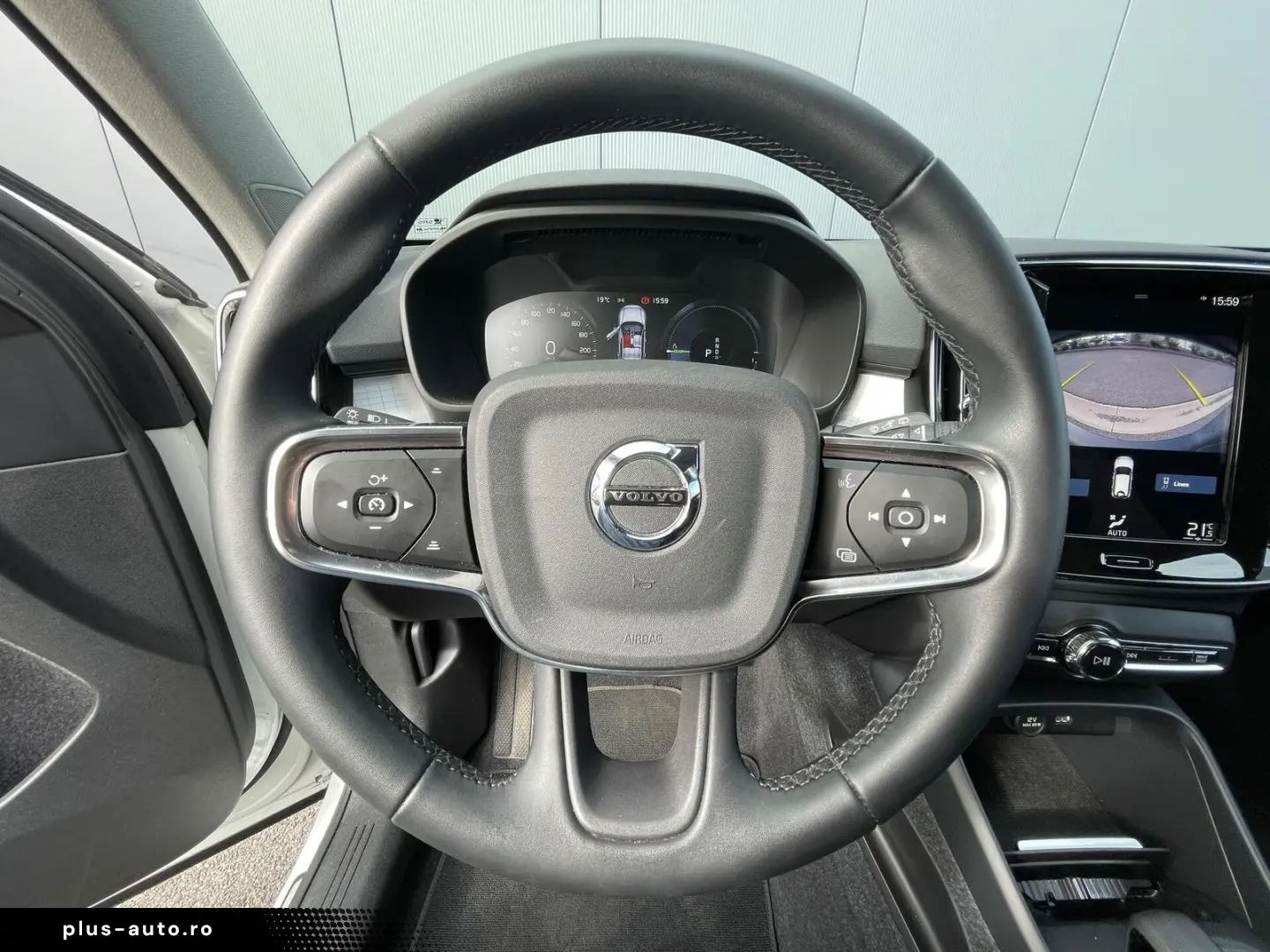 XC40 T4 INSCRIPTION BUSINESS PHEV PILOT ACC CAM