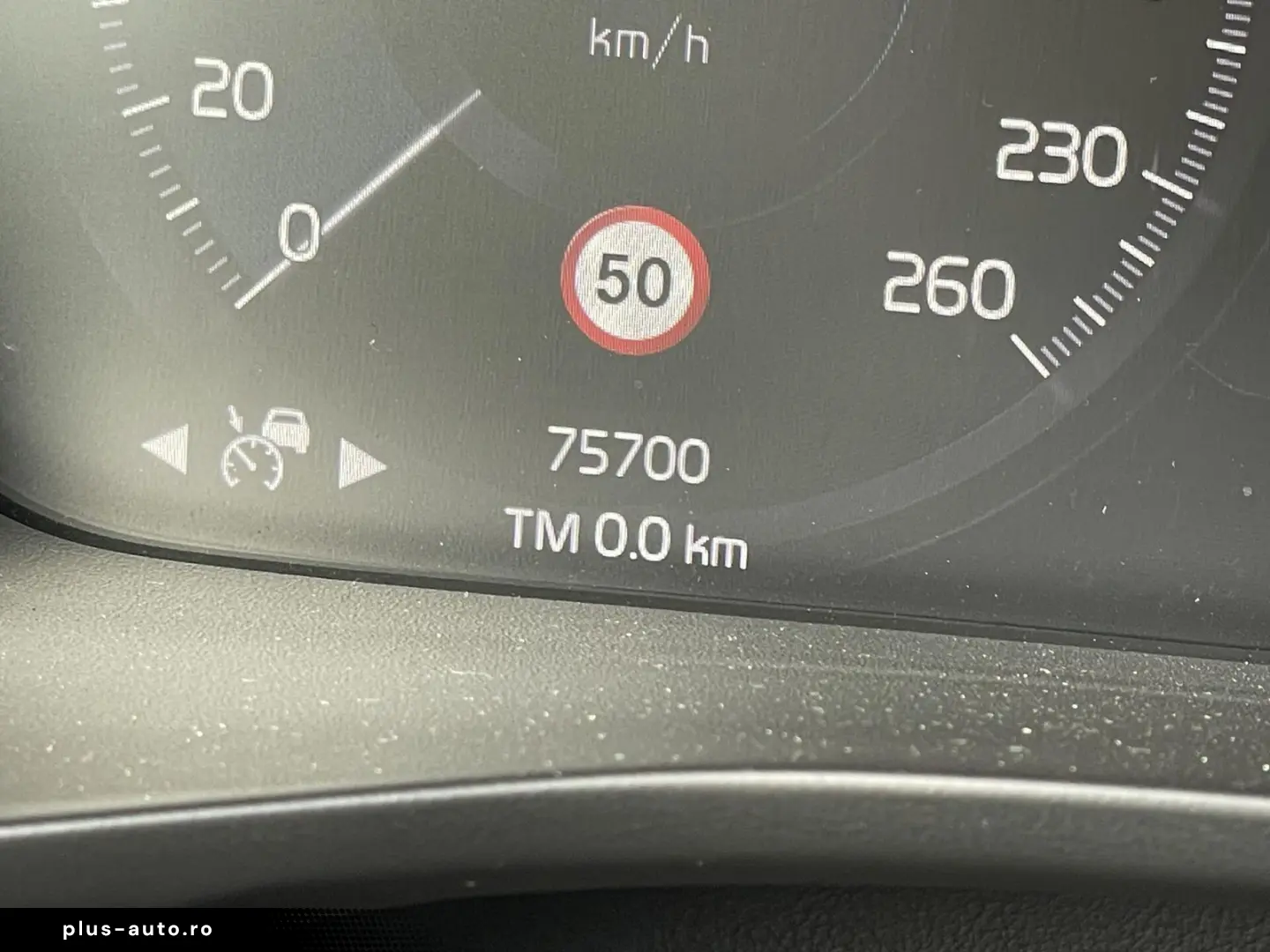 XC40 T4 INSCRIPTION BUSINESS PHEV PILOT ACC CAM