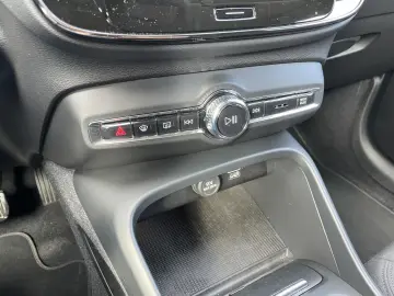 XC40 T4 INSCRIPTION BUSINESS PHEV PILOT ACC CAM