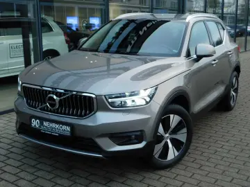 XC40 Plug-In-Hybrid T4 Recharge Inscription Expr