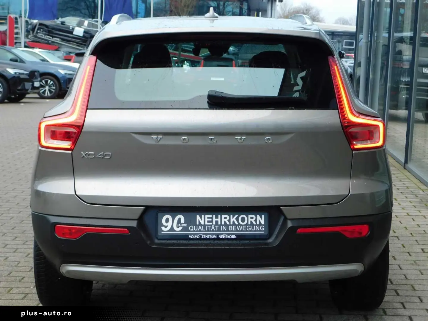 XC40 Plug-In-Hybrid T4 Recharge Inscription Expr