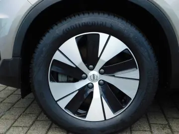 XC40 Plug-In-Hybrid T4 Recharge Inscription Expr