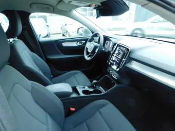 XC40 Plug-In-Hybrid T4 Recharge Inscription Expr