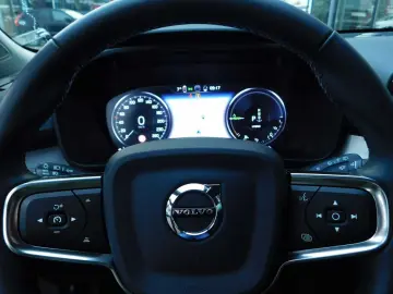 XC40 Plug-In-Hybrid T4 Recharge Inscription Expr