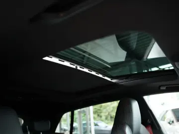 Q8 50 TDI q. S line  23  ACC LUFT Pano S-Sitze