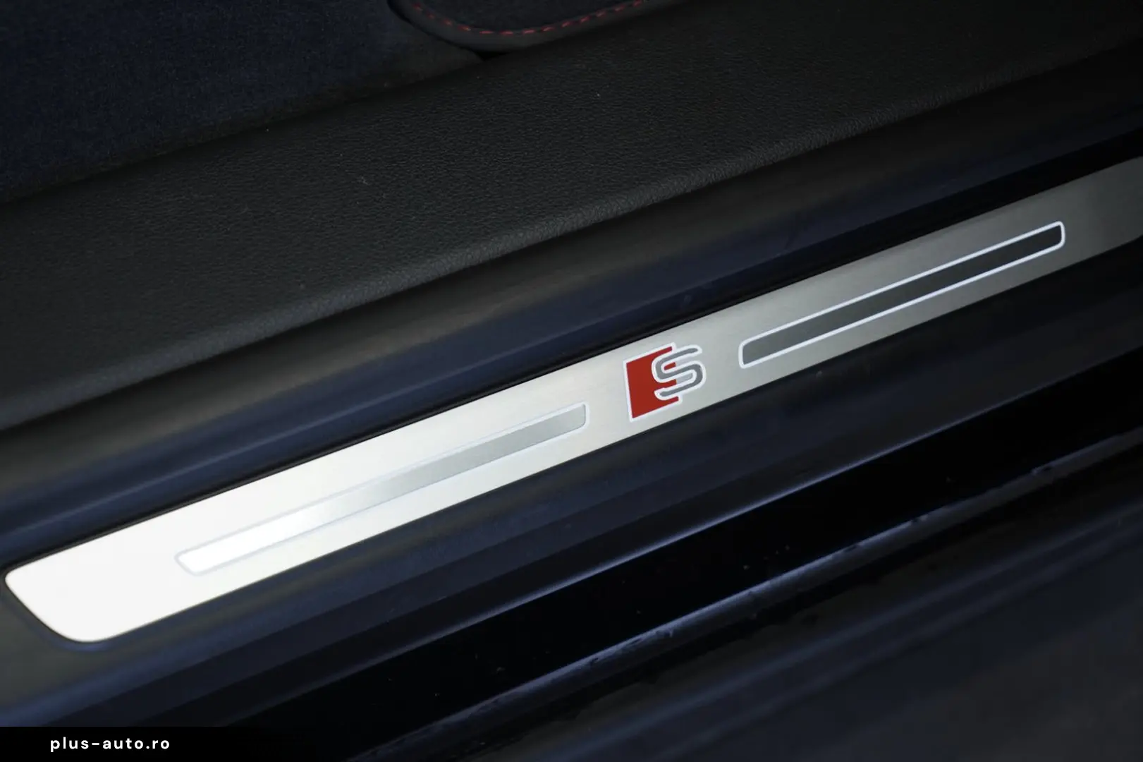 Q8 50 TDI q. S line  23  ACC LUFT Pano S-Sitze