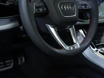 Q8 50 TDI q. S line  23  ACC LUFT Pano S-Sitze