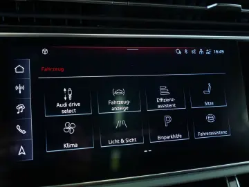 Q8 50 TDI q. S line  23  ACC LUFT Pano S-Sitze