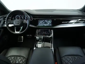 Q8 50 TDI q. S line  23  ACC LUFT Pano S-Sitze