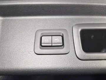 MAZDA CX-30 G122 SKYACTIV 4X4 HYBRID 122 CP