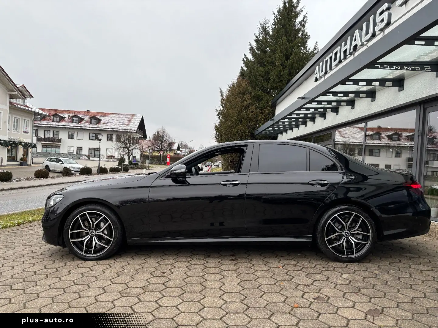 E 450 4Matic 4M ACC 2xAMG 360  PANO BEAM LUFT