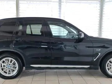 X3 xDrive 30e HUD Sitzbelüft. KAM 360  Dashcam