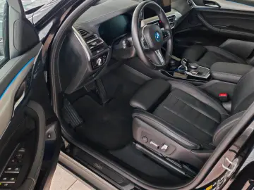 X3 xDrive 30e HUD Sitzbelüft. KAM 360  Dashcam