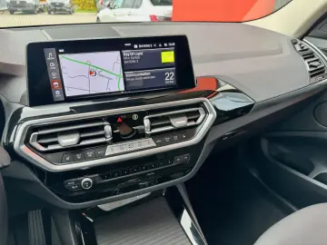 X3 20i xDrive Laser Head-up AHK Leder Sportsitze