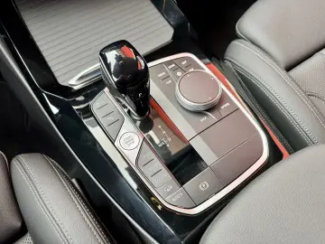 X3 20i xDrive Laser Head-up AHK Leder Sportsitze