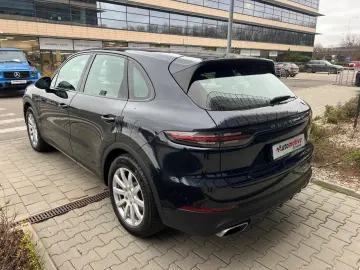 PORSCHE CAYENNE STANDARD