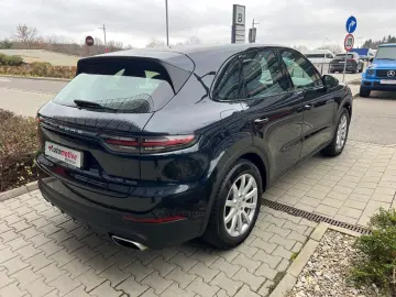 PORSCHE CAYENNE STANDARD