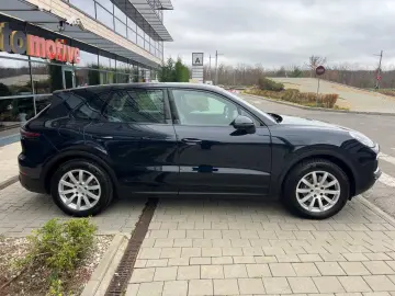 PORSCHE CAYENNE STANDARD