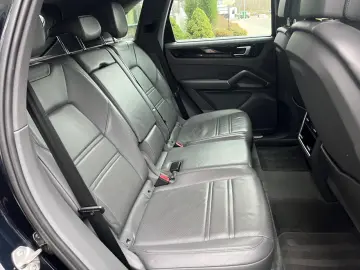 PORSCHE CAYENNE STANDARD