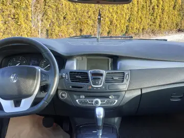 Renault Laguna 1.9dci 2009 cutie automata