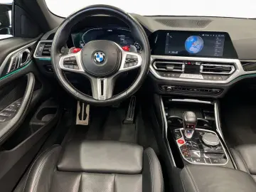 BMW M4 Cabrio Competition M xDrive