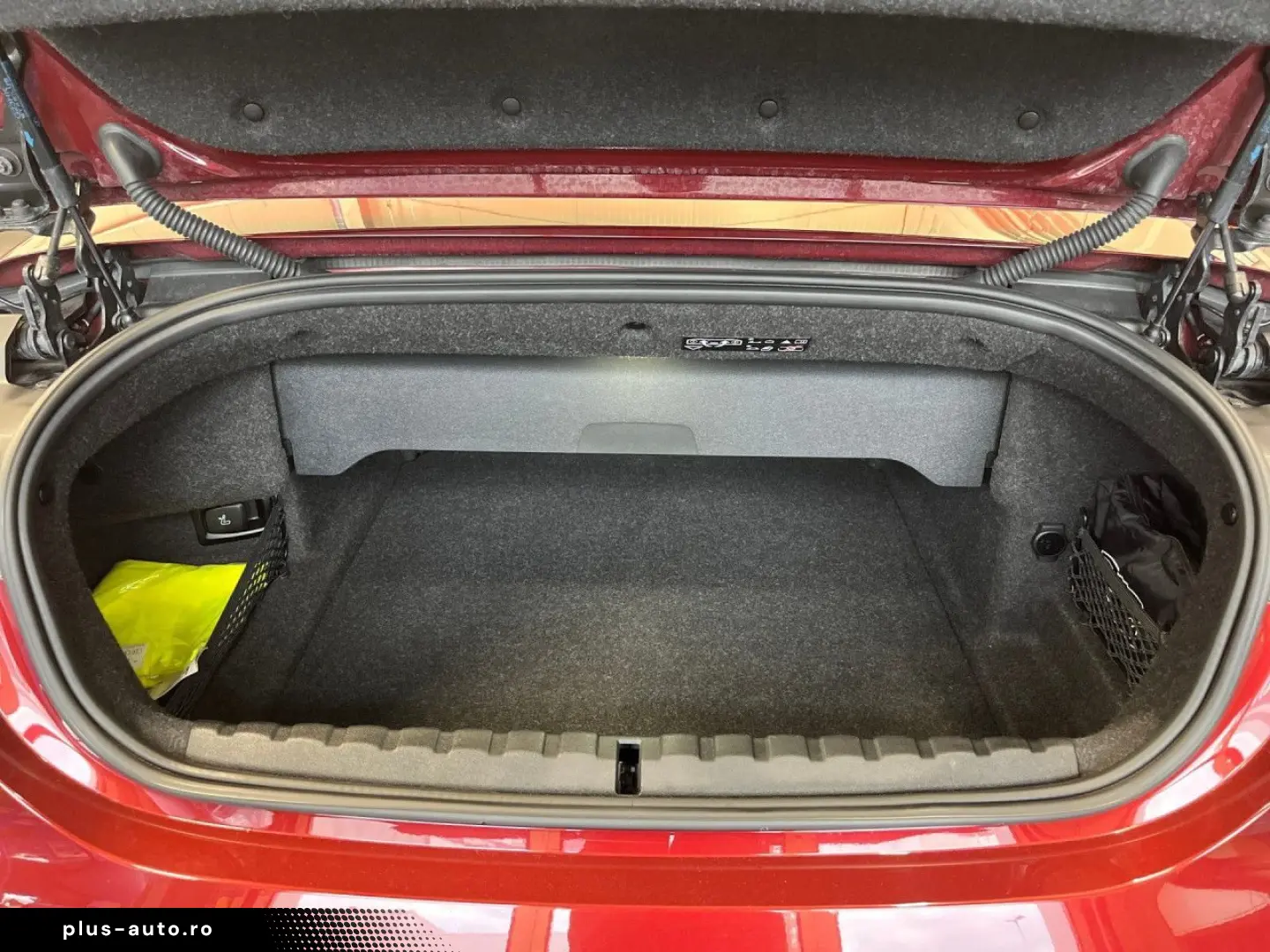 BMW M4 Cabrio Competition M xDrive