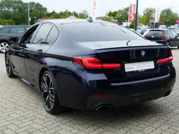 520d M Sport xDrive MHEV Aut. Laser Navi Pano HU