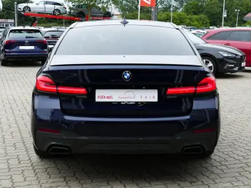 520d M Sport xDrive MHEV Aut. Laser Navi Pano HU