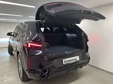 XM Label Red DA. Prof. PA. Plus B&W LED DAB AHK