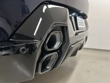 XM Label Red DA. Prof. PA. Plus B&W LED DAB AHK